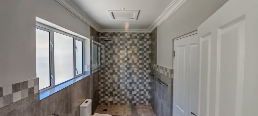 4 Bedroom Property for Sale in Old Place Western Cape